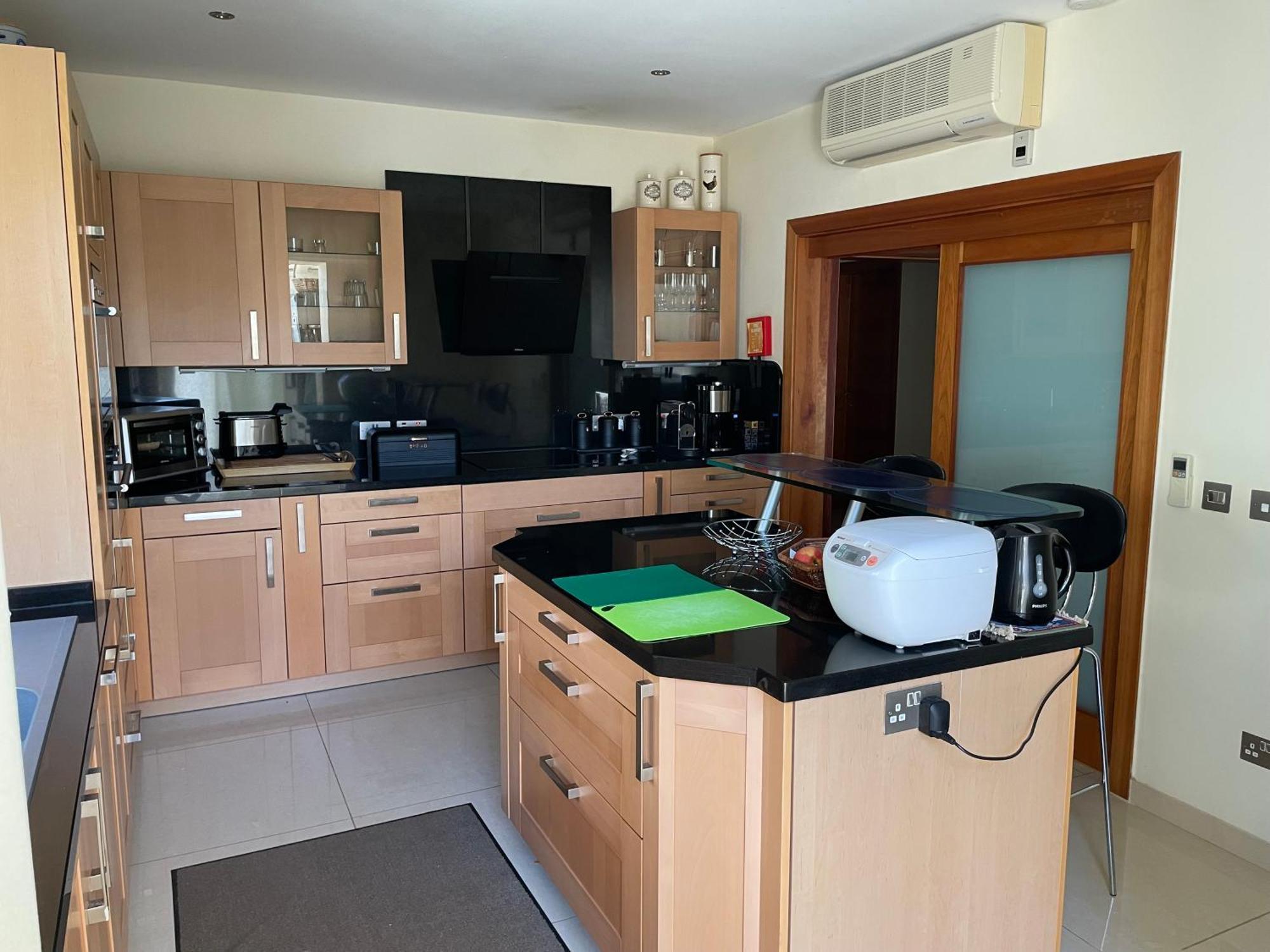Spacious Luxurious Apartment With Seaview المليحة المظهر الخارجي الصورة